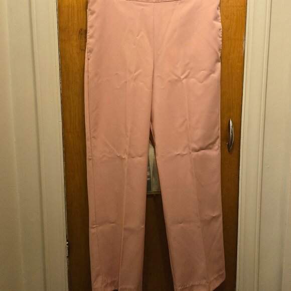 Alfred Dunner Proportioned Short Pink Pants 12 - Picture 1 of 3